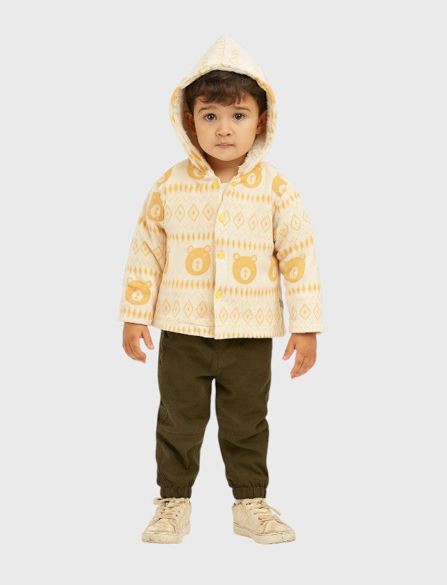 طقم شتوي أولادي من قطعتين – دفء وأناقة في كل تفصيلة