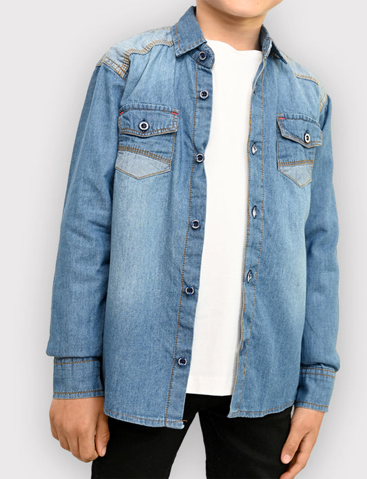 قميص أولادي جينز لِـ إطلالة كاجوال